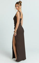 Square Neck Bodycon Dress in Chocolate
