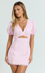 V Neck Puff Sleeve Dress in Pale Pink
