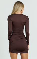 复制Wide Neckline Ruched Jersey Dress in Brown